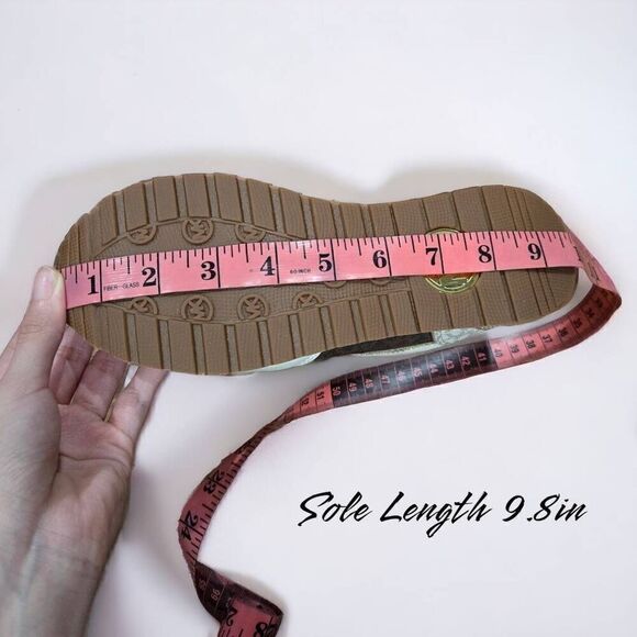 Michael Kors Maddy Vanilla/ Brown Two-Tone Logo Trainer Women's Sneakers 5.5 - Picture 10 of 13